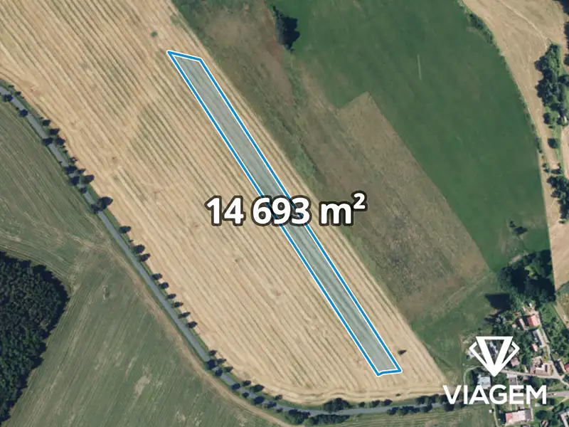 Prodej pole 14693 m², Bousín – náhled fotky 1