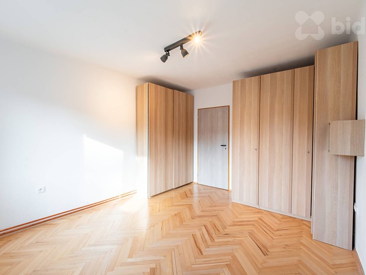 Квартира 2+1 на продаж, 67 м² (14 з 38)