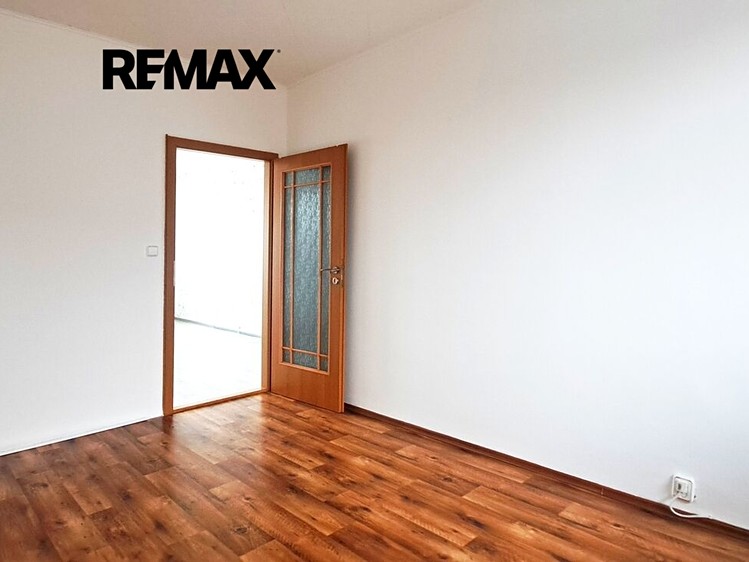Pronájem bytu 3+1, 73 m² (9 z 19)