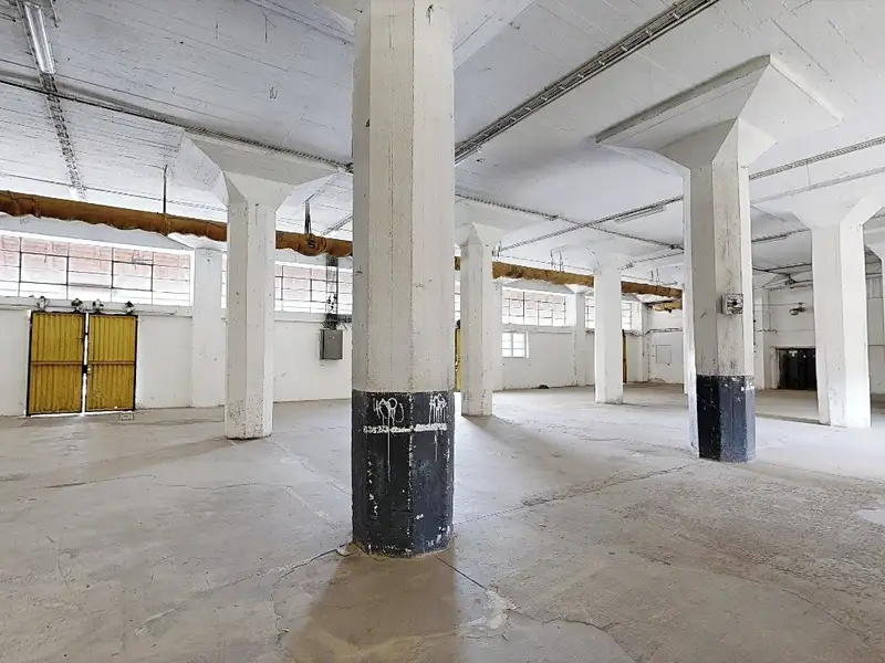 Pronájem skladového prostoru 941 m², Praha – náhled fotky 3