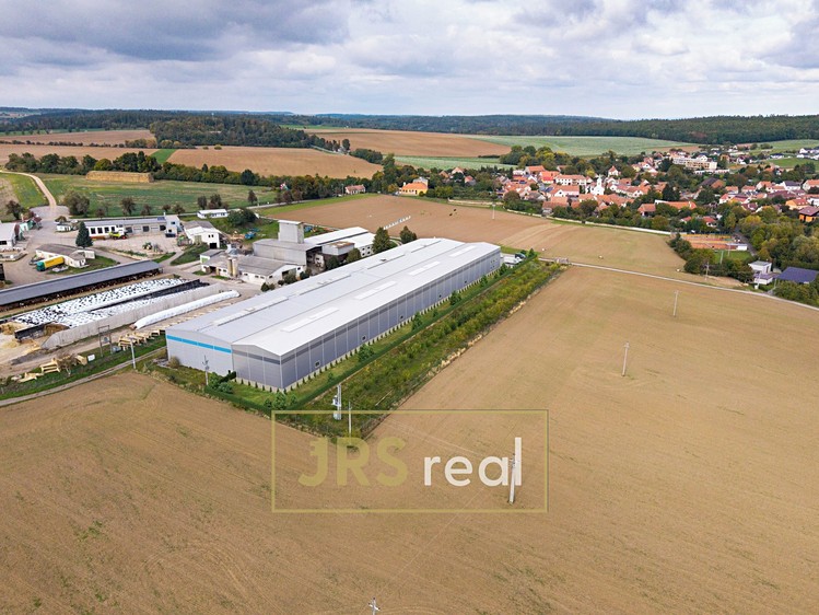 Комерційне приміщення в оренду, 2 636 м² (2 з 18)