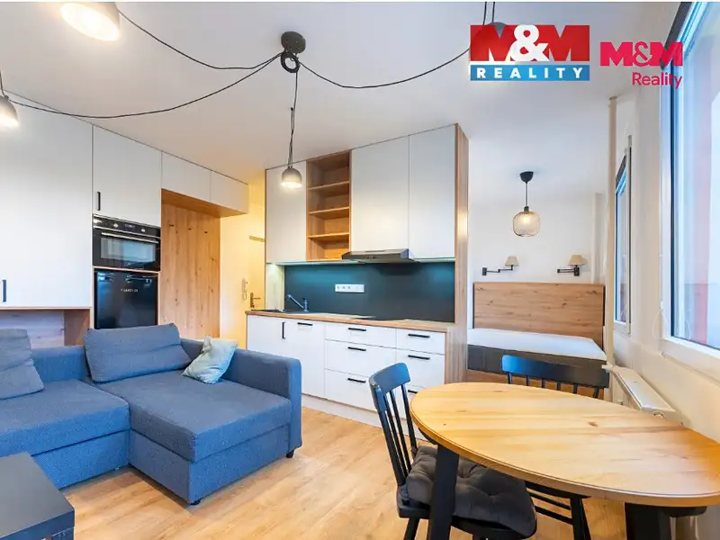 Pronájem bytu 1+kk 33 m², Kladno – náhled fotky 2