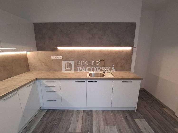 Wohnung 2+1 zur Miete, 70 m² (2 von 17)