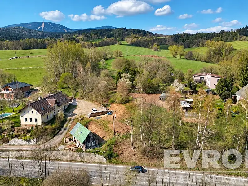 Prodej stavebního pozemku 1575 m², Mladé Buky – náhled fotky 2