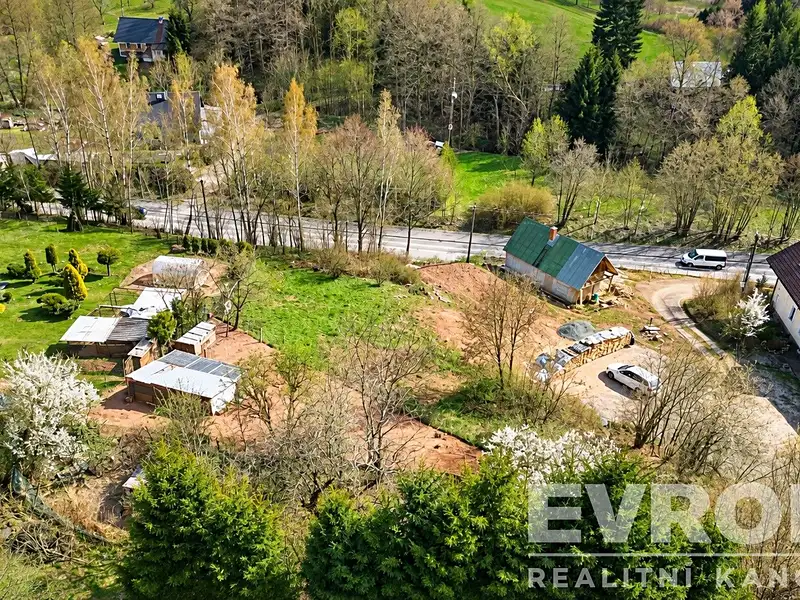 Prodej stavebního pozemku 1575 m², Mladé Buky – náhled fotky 3