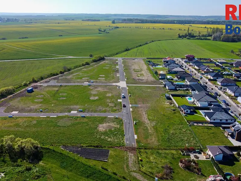 Prodej stavebního pozemku 967 m², Rožďalovice – náhled fotky 3