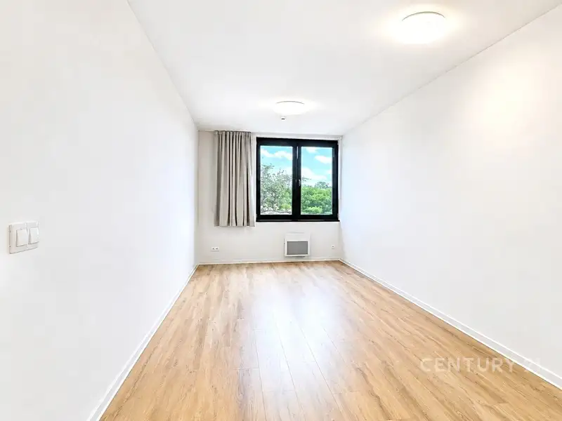 Pronájem bytu 2+kk 55 m², Praha – náhled fotky 2