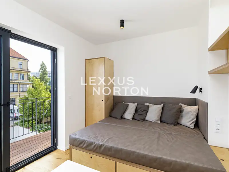 Pronájem bytu 1+kk 27 m², Praha – náhled fotky 3
