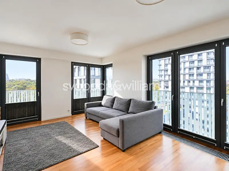 Pronájem bytu 2+kk 75 m², Praha – náhled fotky 1