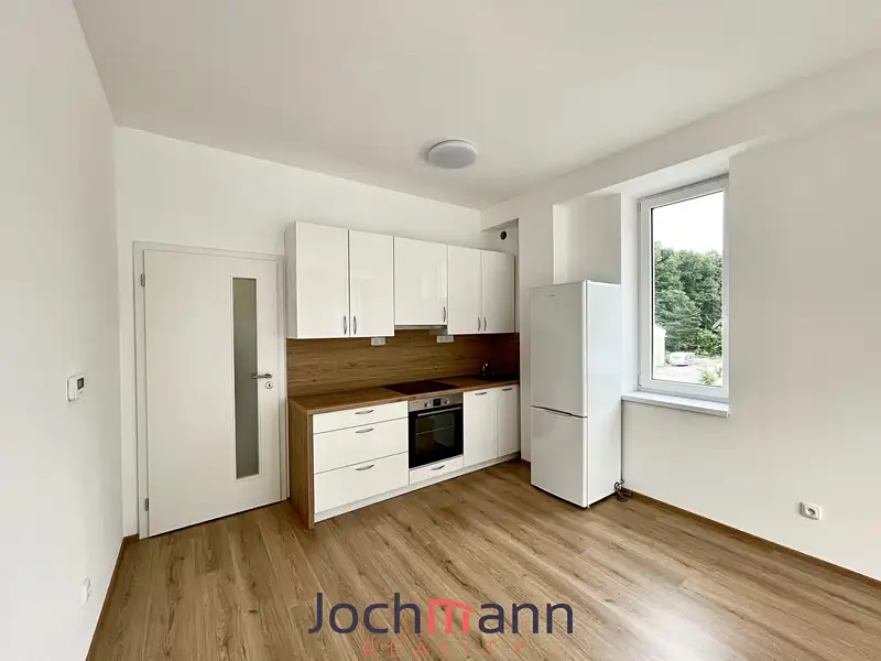 Pronájem bytu 2+kk 48 m², Hluboká nad Vltavou – náhled fotky 2