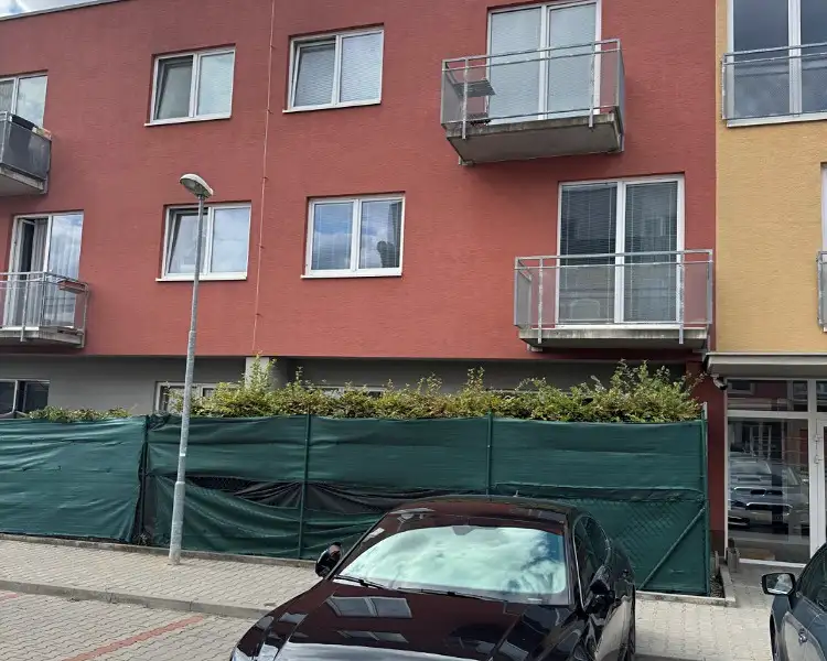 Pronájem bytu 2+kk 55 m², Brno – náhled fotky 1