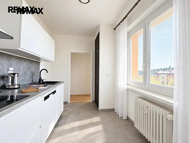 Prodej bytu 3+1 61 m², Teplice – náhled fotky 1