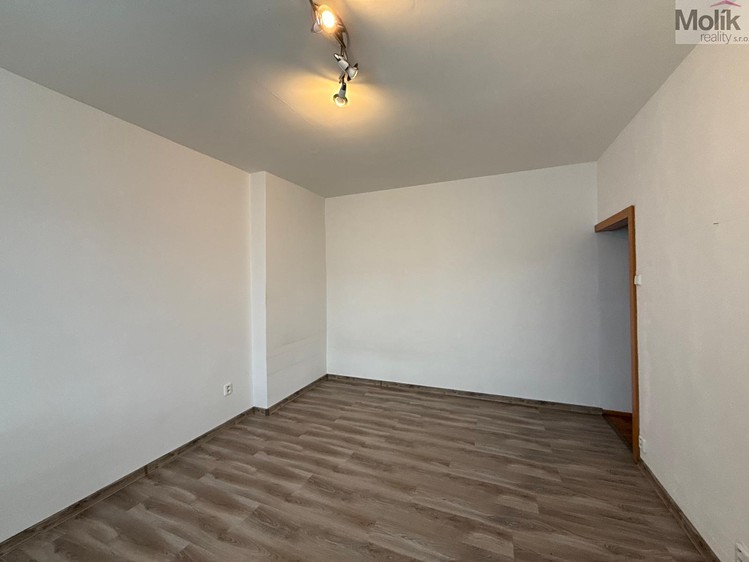 Квартира 2+kk в оренду, 55 м² (6 з 14)