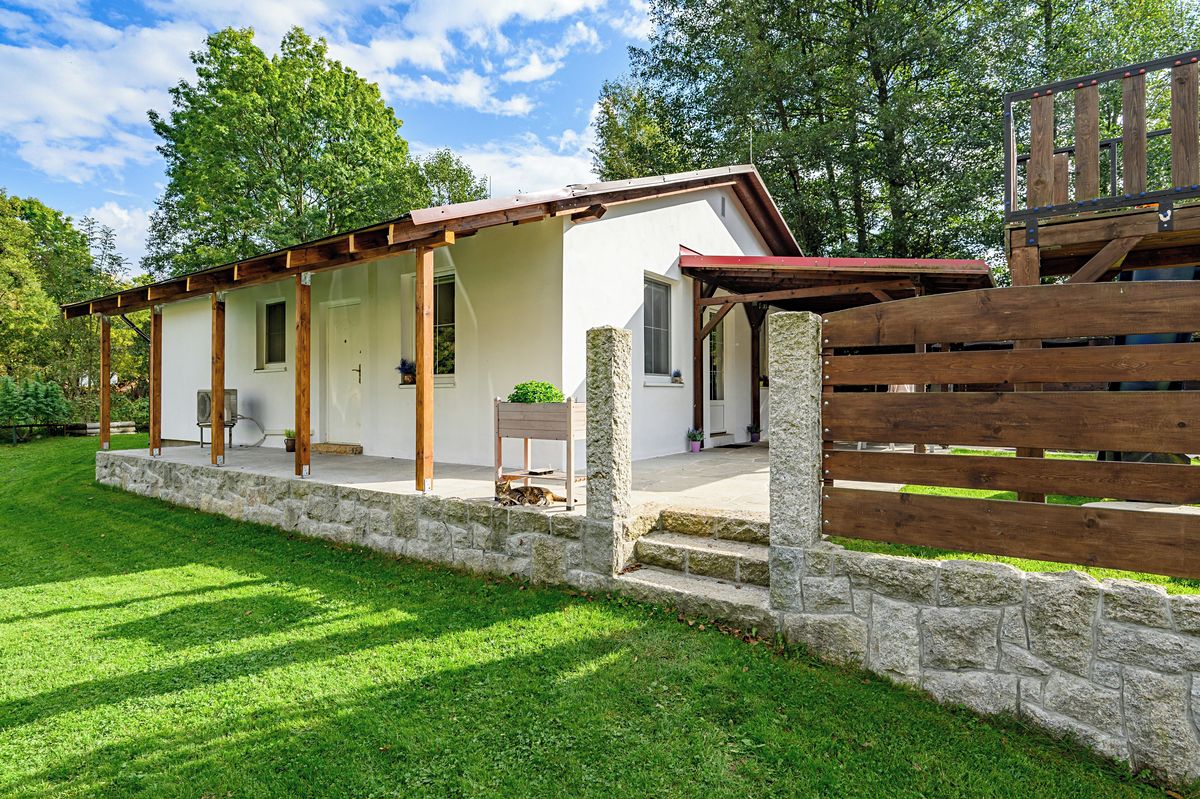 Prodej rodinného domu 70 m², pozemek 706 m², Bulovka – fotka 1 z 3