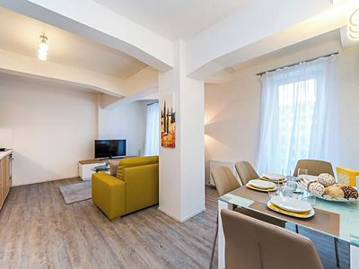 Pronájem bytu 1+kk 37 m²