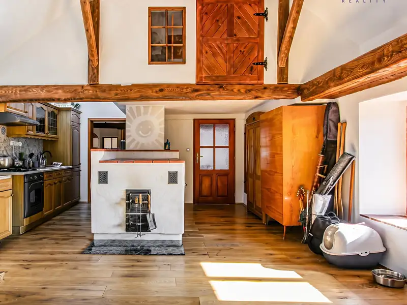 Prodej rodinného domu 142 m², pozemek 6357 m², Ktiš – náhled fotky 2