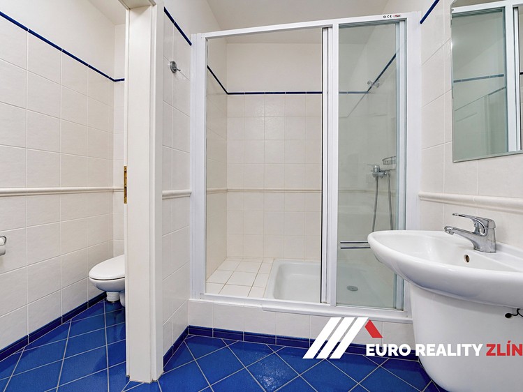 Комерційне приміщення в оренду, 477 м² (19 з 30)