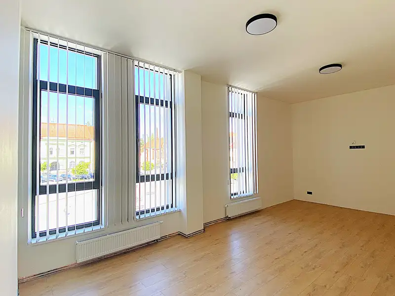 Pronájem bytu 2+kk 69 m², Votice – náhled fotky 2