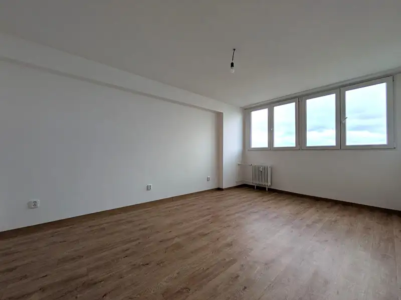 Pronájem bytu pokoje 19 m², Mladá Boleslav – náhled fotky 2