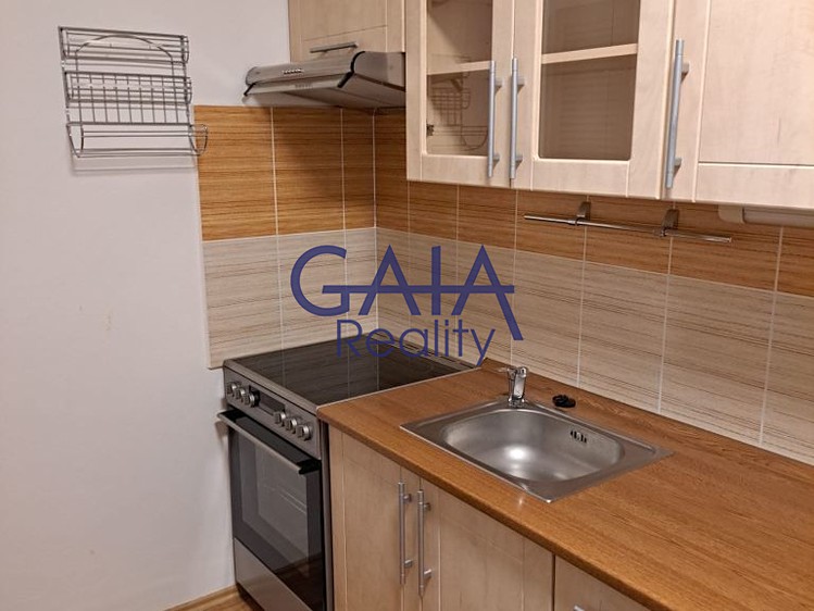 Квартира 1+1 в оренду, 34 м² (4 з 12)
