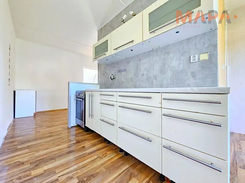 Prodej bytu 2+1 60 m², Chomutov – náhled fotky 2
