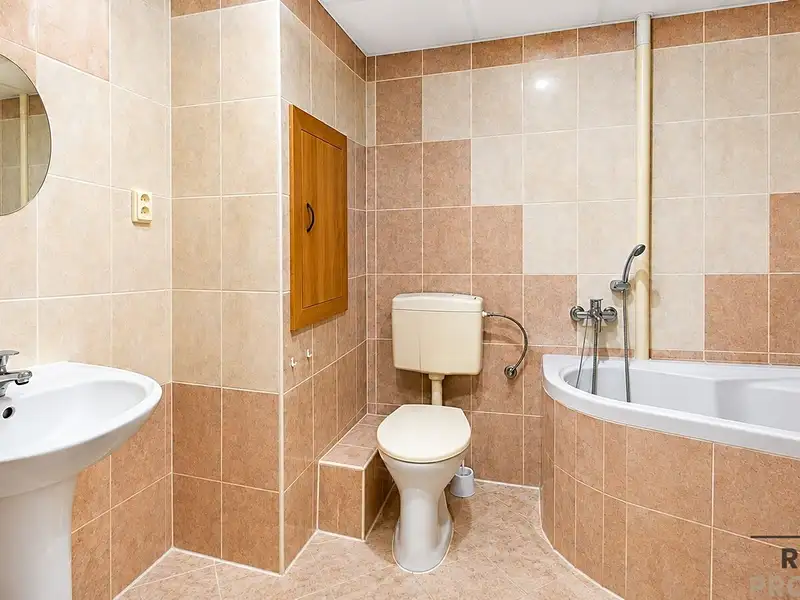 Prodej bytu 3+1 63 m², Krnov – náhled fotky 3
