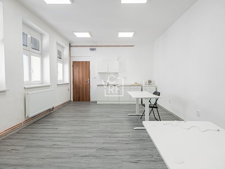 Pronájem komerčního prostoru, 37 m² (8 z 11)