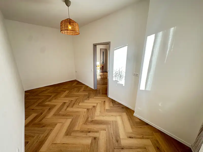 Prodej bytu 2+kk 48 m², Praha – náhled fotky 3