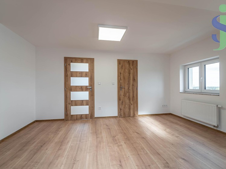 Prodej domu, 112 m² (8 z 36)