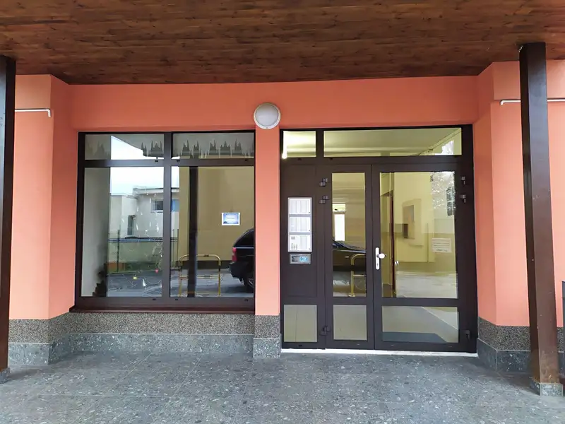 Pronájem bytu 1+kk 34 m², Liberec – náhled fotky 2