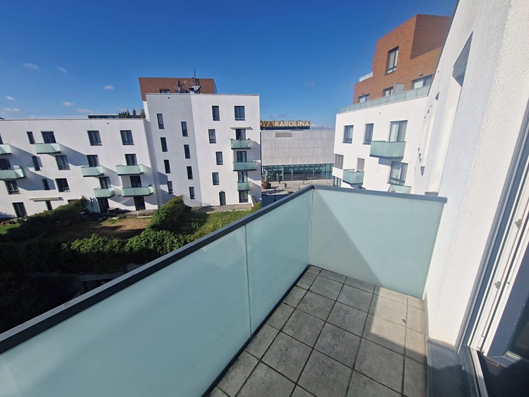 Квартира 4+kk на продаж, 119 м² (9 з 36)
