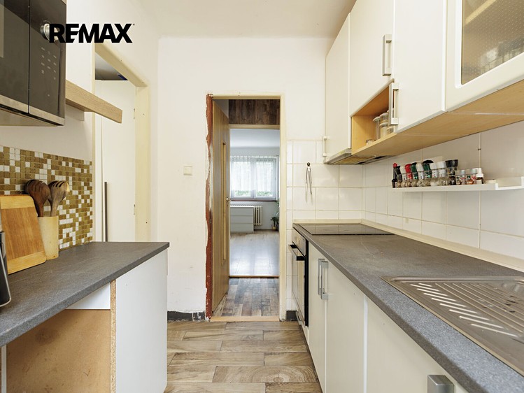 Prodej bytu 3+1, 57 m² (10 z 21)
