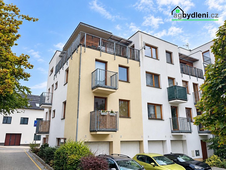 Pronájem bytu 3+kk, 95 m² (15 z 16)