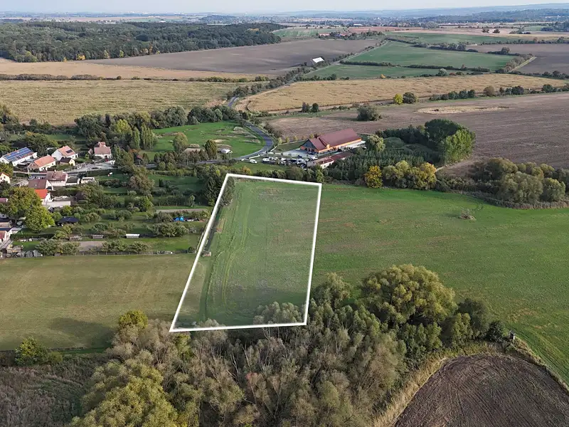 Prodej pole 10317 m², Přelouč – náhled fotky 1
