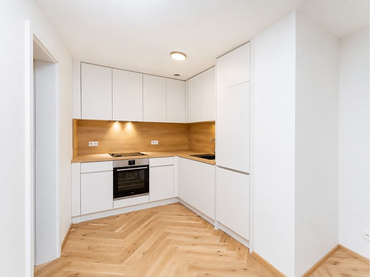 Prodej bytu 3+kk 120 m², Praha – fotka 1 z 3