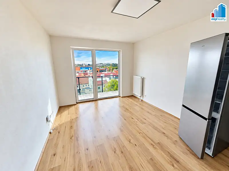 Pronájem bytu 2+kk 46 m², Plzeň – náhled fotky 3