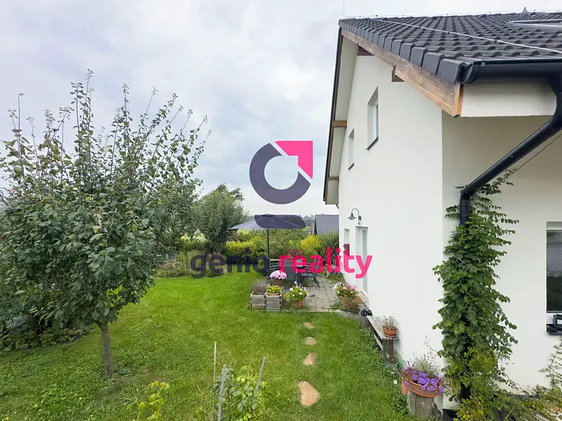 Prodej rodinného domu 158 m², pozemek 475 m², Úvaly – náhled fotky 2