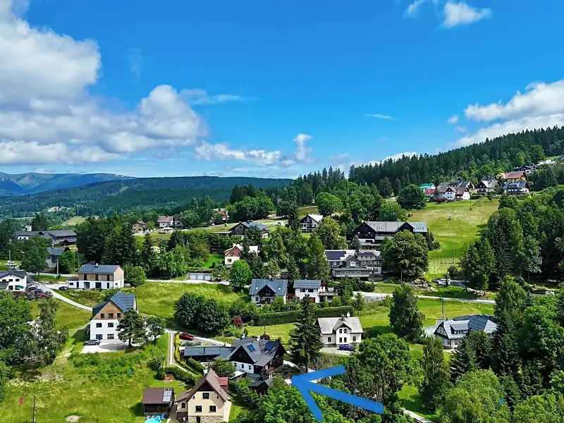 Prodej chalupy 261 m², pozemek 1595 m², Benecko – náhled fotky 1
