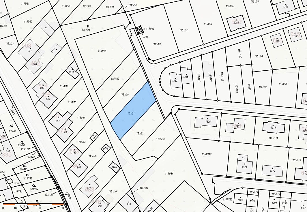 Prodej stavebního pozemku 701 m² – fotografie 2