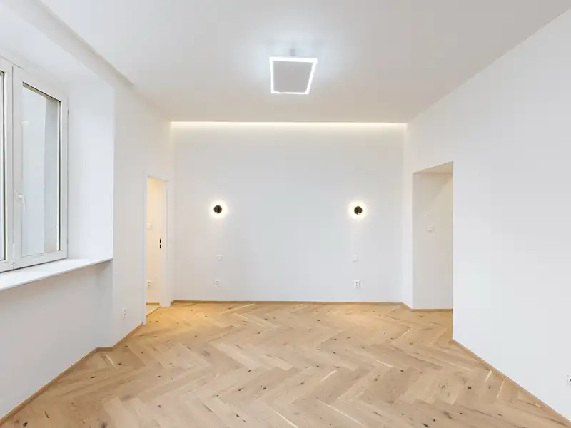 Pronájem bytu 1+kk 38 m², Praha – náhled fotky 2