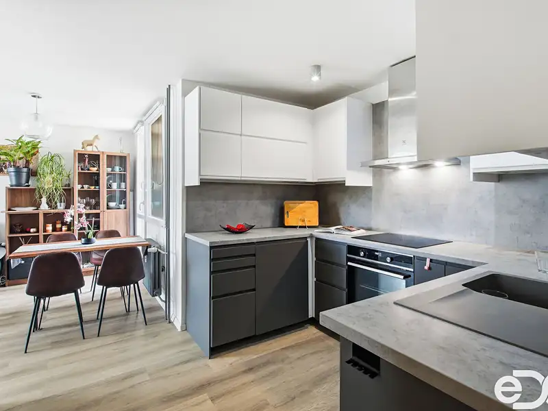 Prodej bytu 3+kk 69 m², Praha – náhled fotky 2