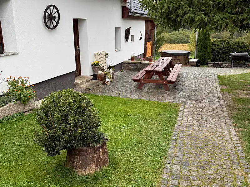 Prodej chalupy 250 m², pozemek 1500 m², Volary – náhled fotky 3