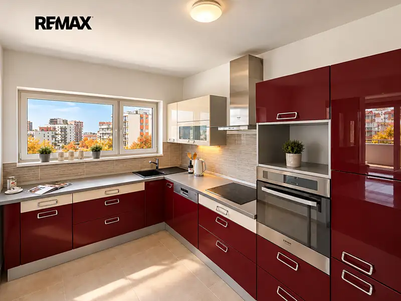 Prodej bytu 2+kk 61 m², Praha – náhled fotky 1