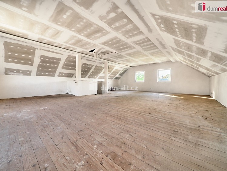 Prodej domu, 120 m² (13 z 19)