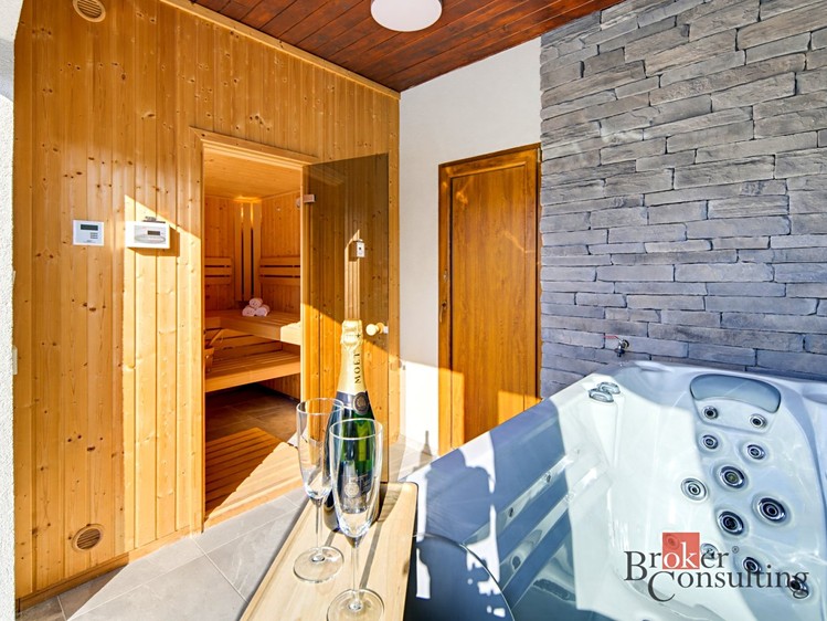 Prodej domu, 142 m² (18 z 55)