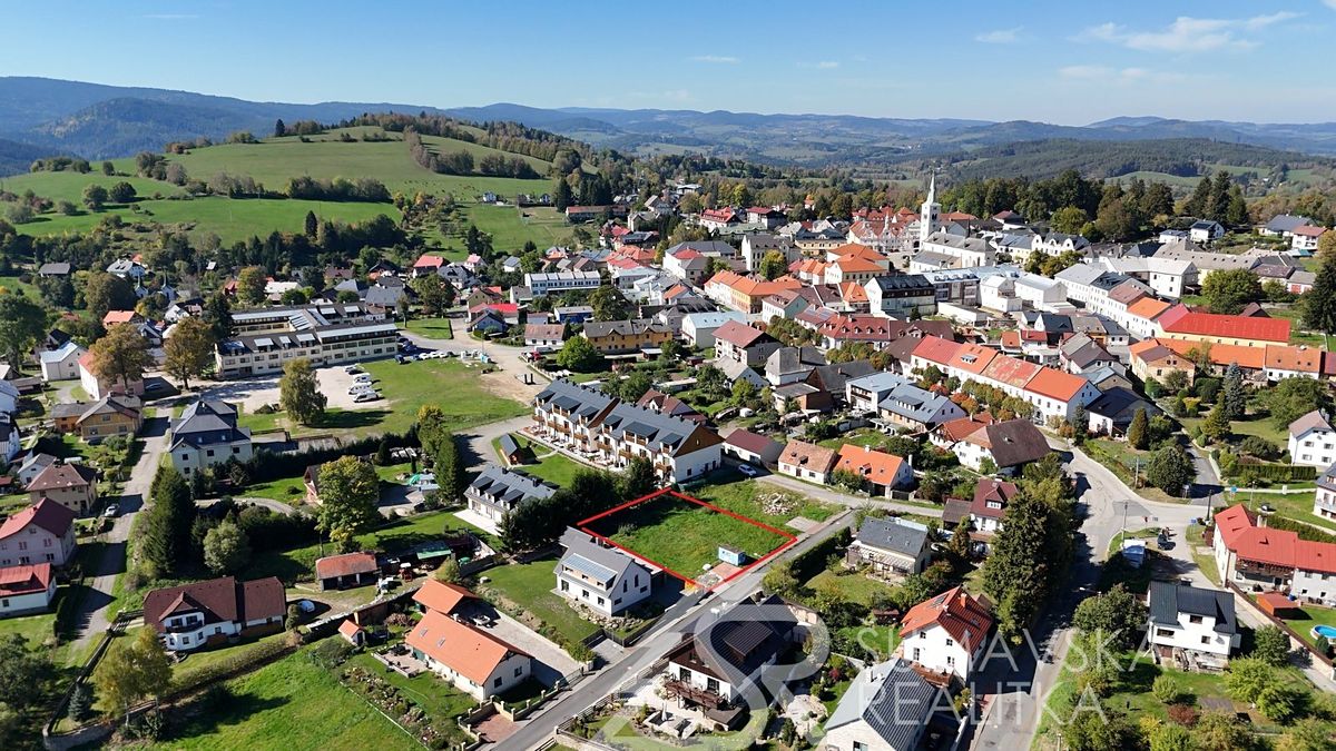 Prodej stavebního pozemku 925 m², Kašperské Hory – fotka 1 z 3