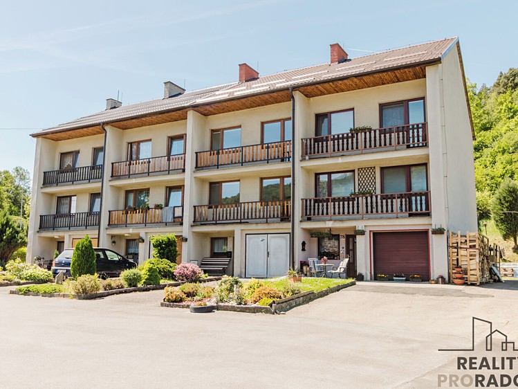 Haus zum Kauf, 200 m² (1 von 23)