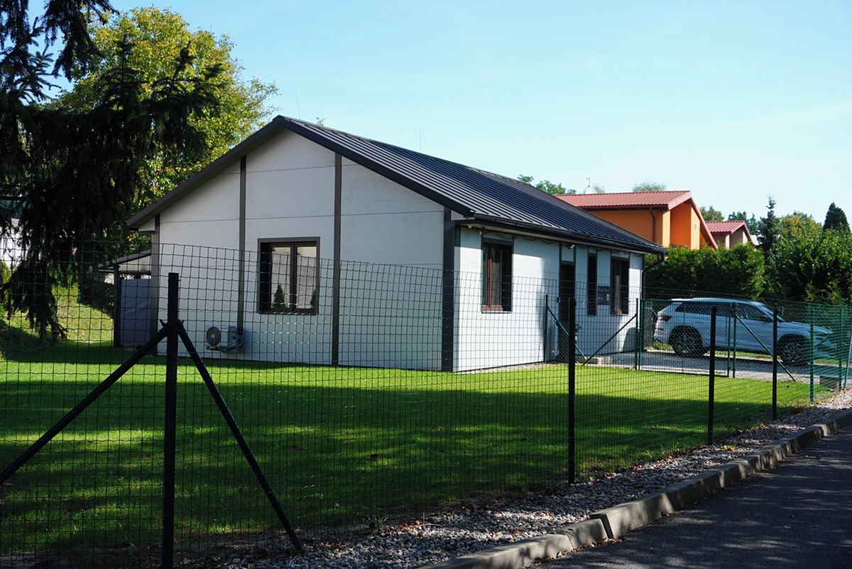 Pronájem rodinného domu 92 m², pozemek 403 m² – fotografie 4