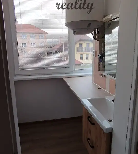 Pronájem bytu 2+kk 53 m², Karlovy Vary – náhled fotky 2