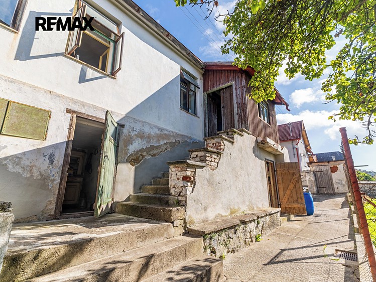 Prodej domu, 80 m² (2 z 24)